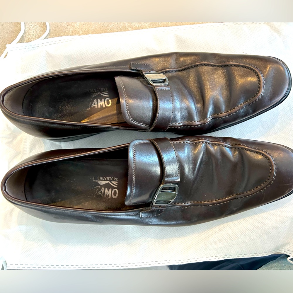 Salvatore Ferragamo loafers, size 10 in Chocolate brown